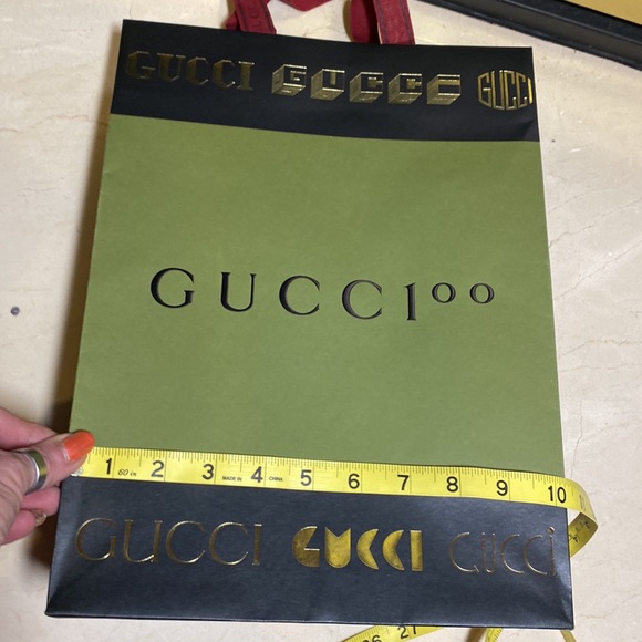 New! Gucci Large Gift Bag! Green/Black/Gold Metallic🔥14”x10”x 5” Heavy paper😎 - Picture 8 of 10